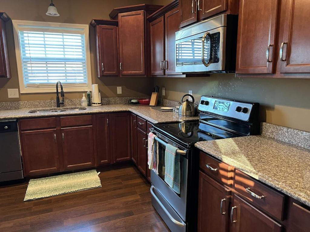 Five Stars Luxury Home Clarksville Buitenkant foto